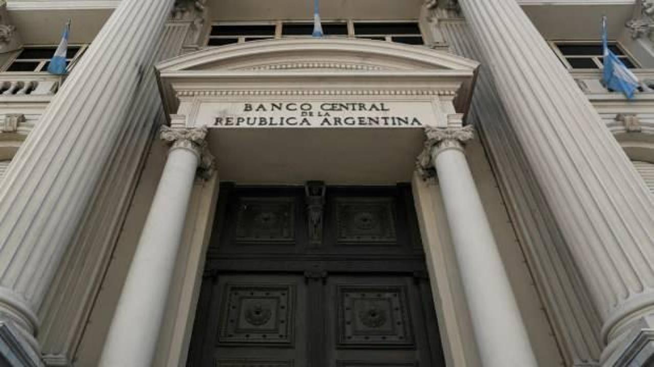 Arjantin Merkez Bankası politika faizini yüzde 20 düşürdü!