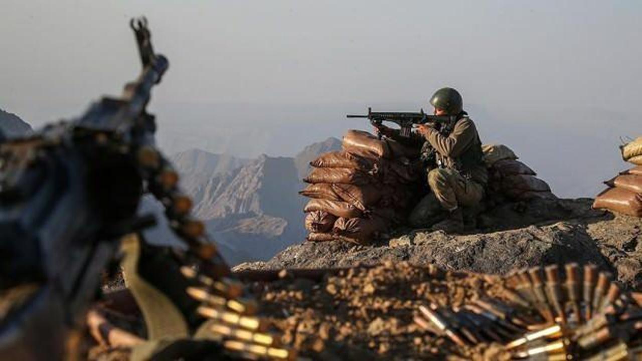 MSB duyurdu: 2 PKK'lı terörist etkisiz!