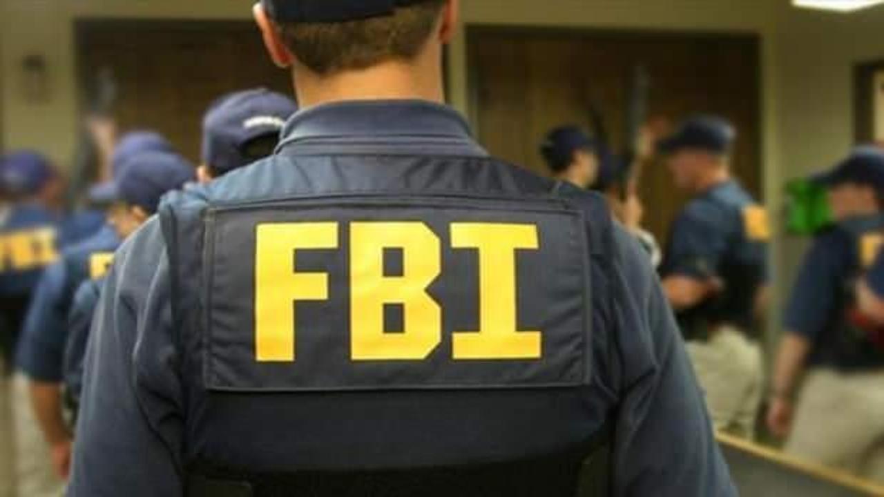 ABD’de FBI’ın saha ofisine araçlı saldırı