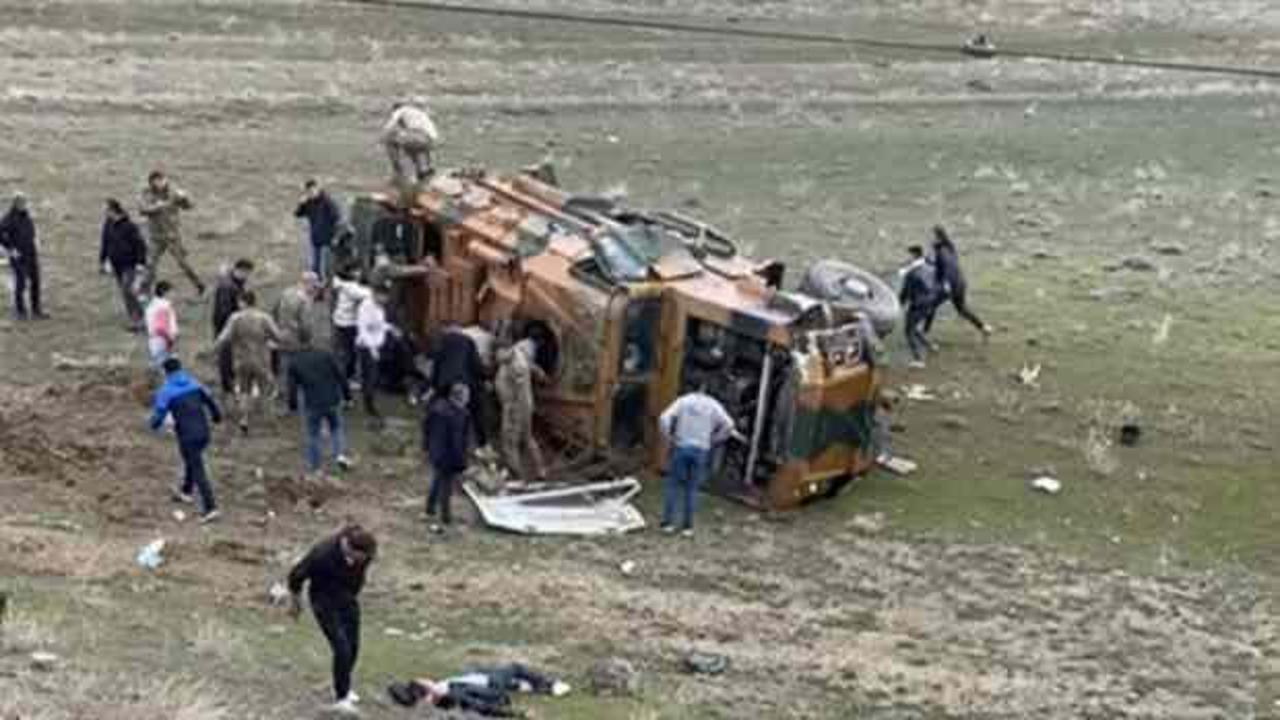Van'da askeri araç kaza yaptı: Yaralılar var!