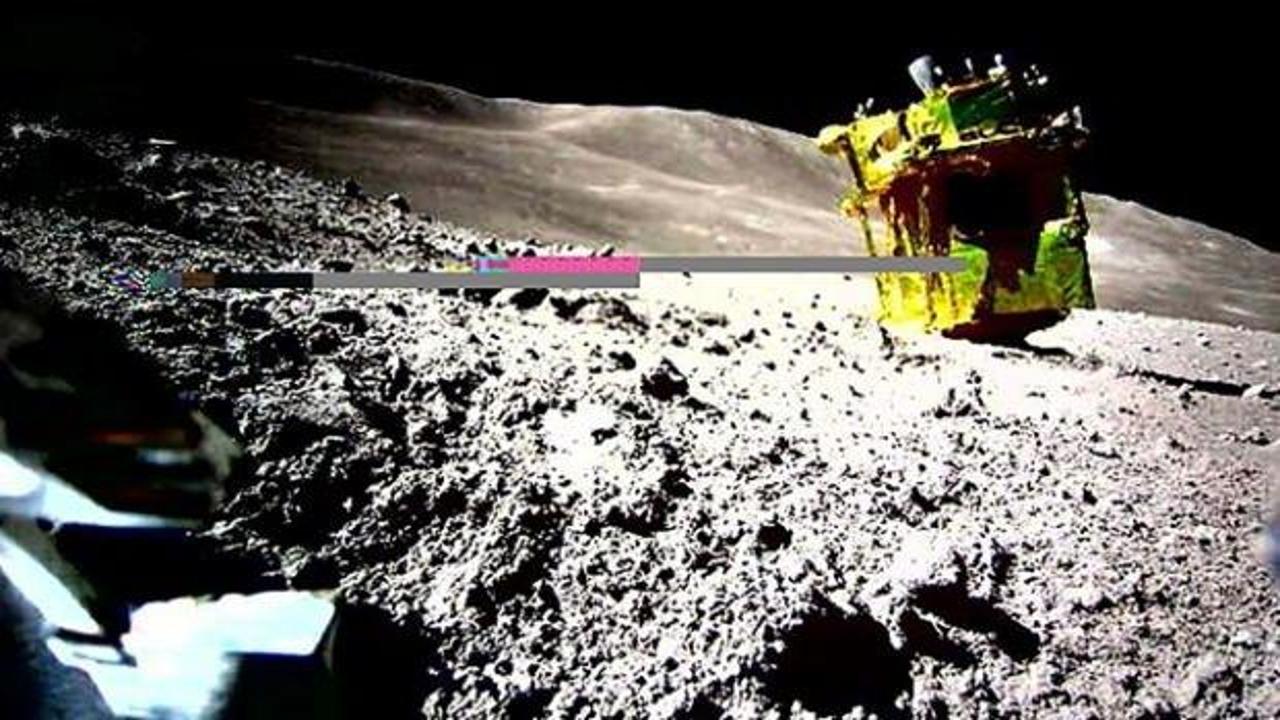 Ay'da yan yatan uzay aracının yeni görüntüleri paylaşıldı!