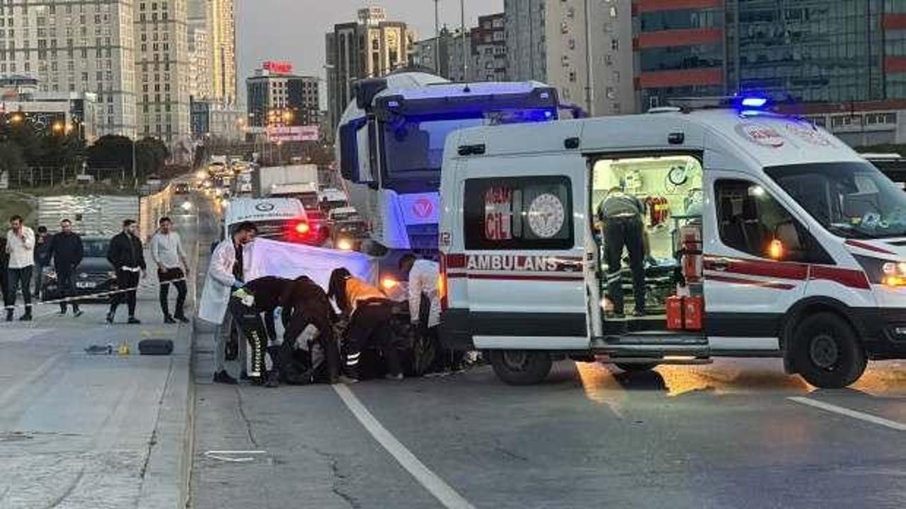 Esenyurt'ta motosiklet kazasında 1 kişi öldü, 3 kişi yaralandı