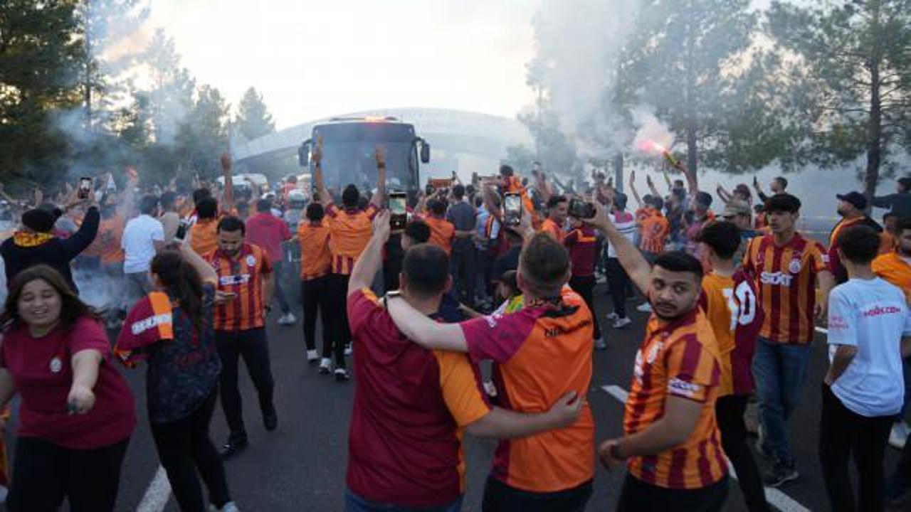 Galatasaray kafilesi Şanlıurfa'da