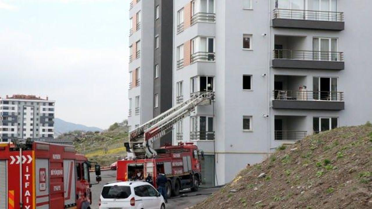 Kayseri'de yangın: Hastaneye kaldırıldılar