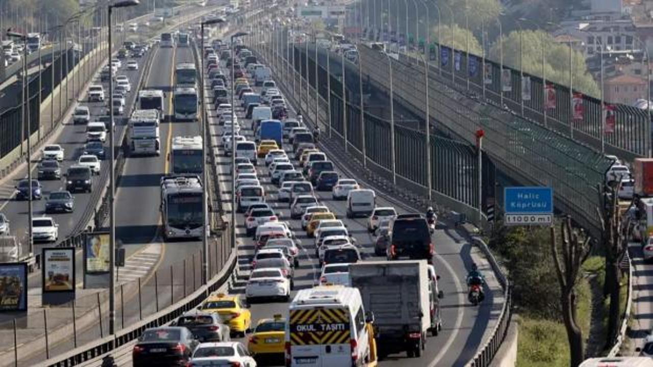 İstanbul'da trafik yoğunluğu yüzde 69'a kadar ulaştı!