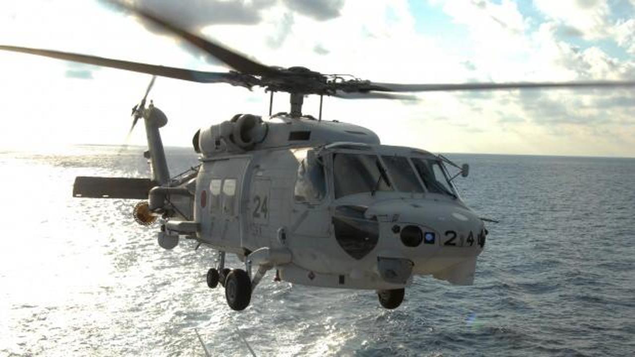 Japonya’da 2 askeri helikopter düştü: 1 ölü