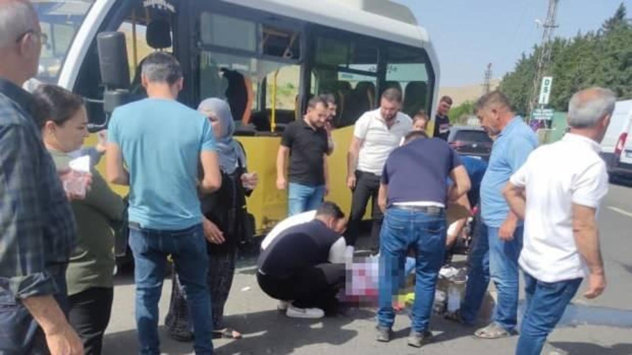 Mardin'de minibüs ile motosiklet çarpıştı: 2 ağır yaralı