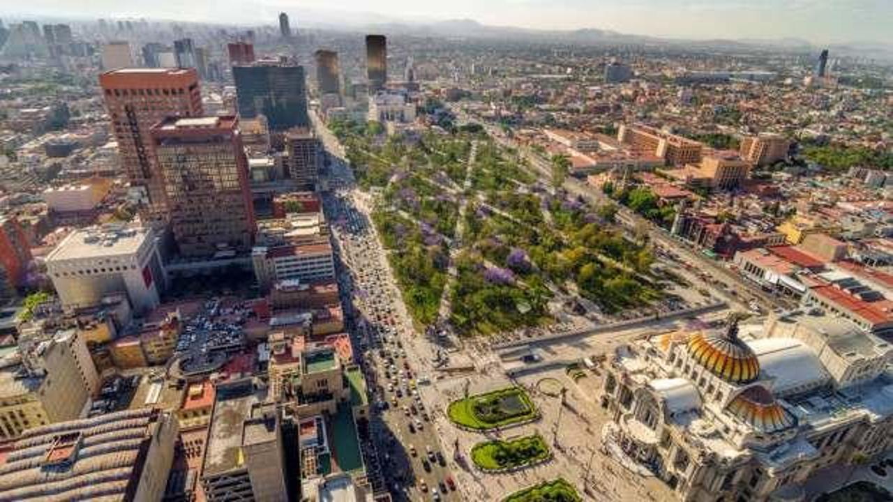 T&uuml;rk dizileri &uuml;lkeyi kasıp kavurdu! Akın akın T&uuml;rkiye'ye geliyorlar