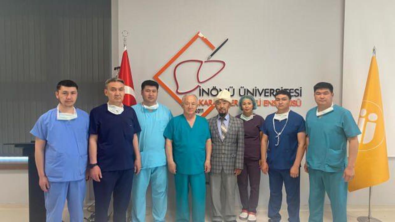 Yal&ccedil;ın Top&ccedil;u'dan, Kırgızistan'a 76 doktor ve hemşire g&ouml;nderen İ&Uuml;'ye tebrik