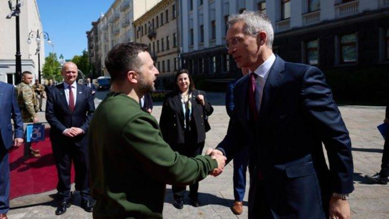 NATO Genel Sekreteri Stoltenberg: Ukrayna'nın galip gelmesi için daha fazla destek yolda