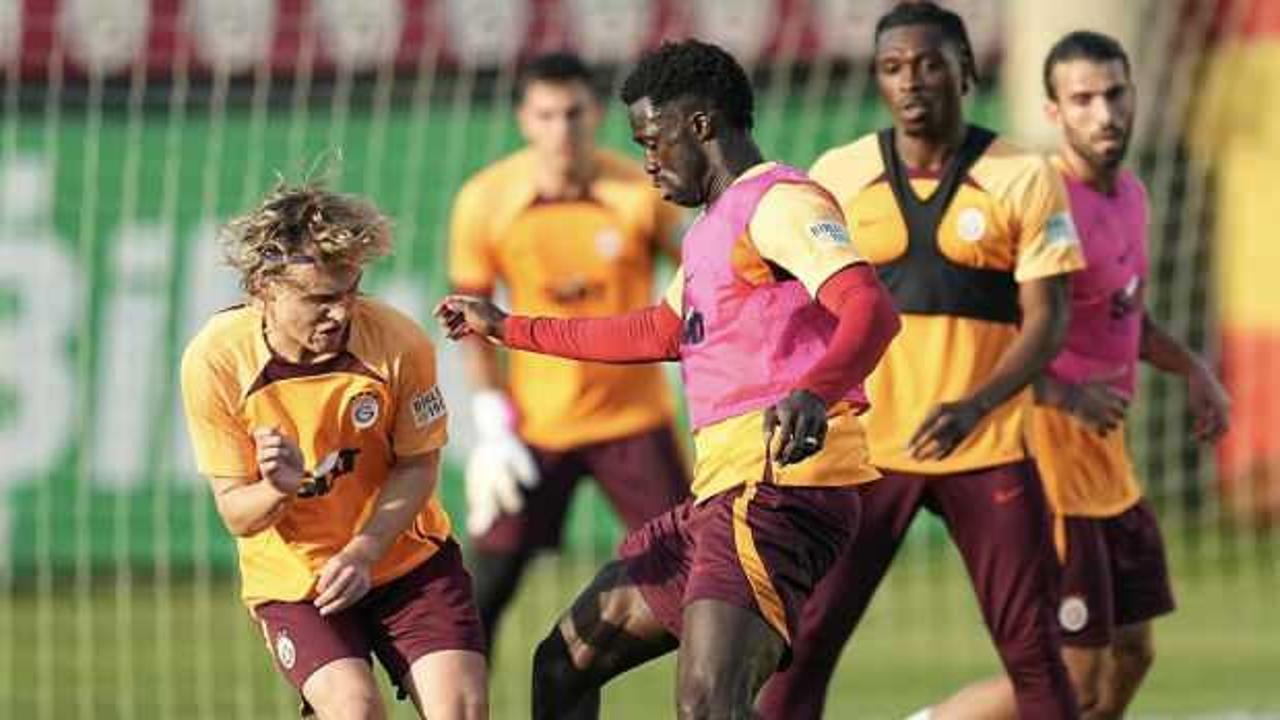 Galatasaray'da kart alarmı! 7 yıldız kritik ma&ccedil; &ouml;ncesi sınırda