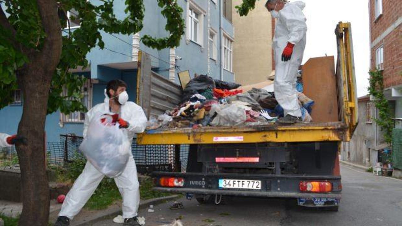 Kocaeli'de bir evden 17 kamyon dolusu &ccedil;&ouml;p &ccedil;ıkartıldı!