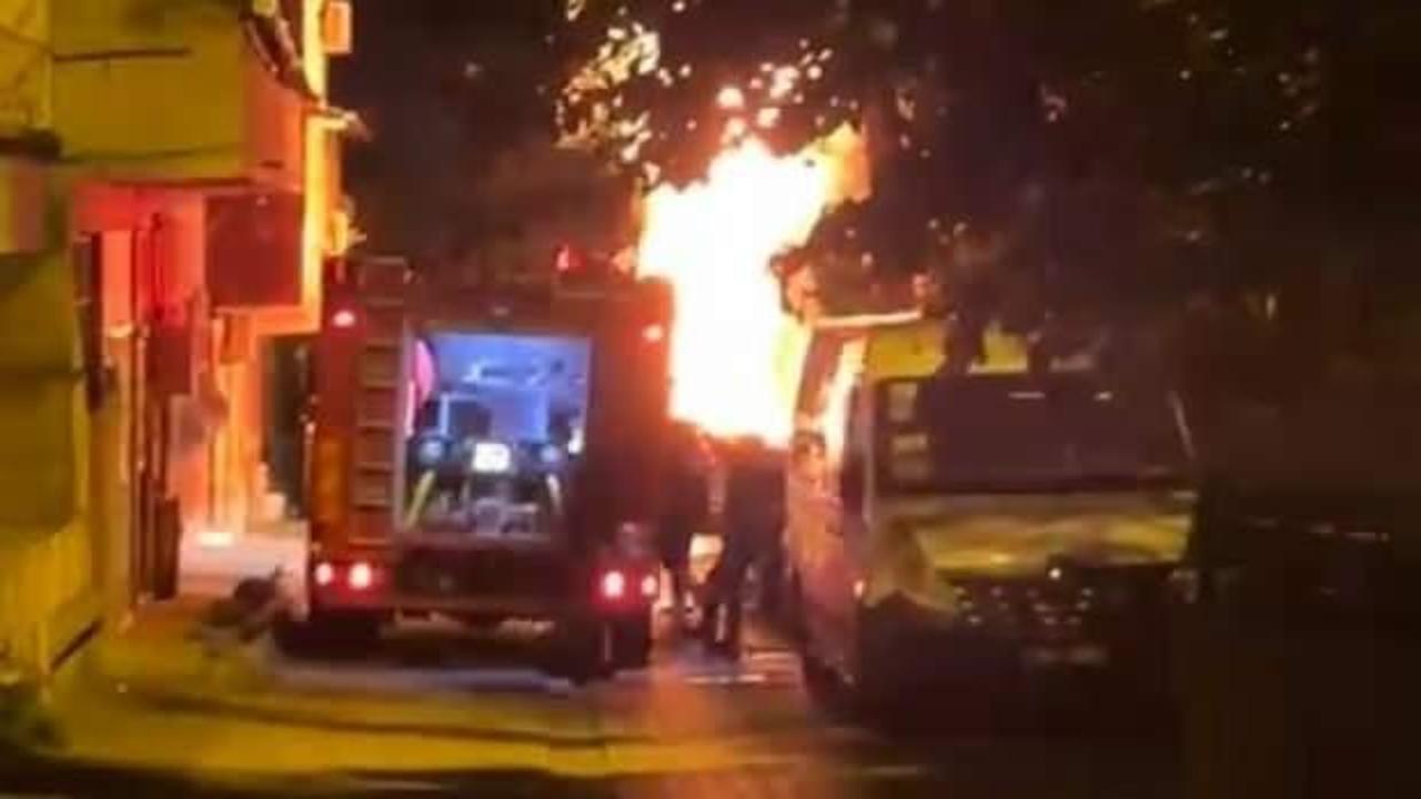 Ataşehir'de park halindeki araç kundaklandı