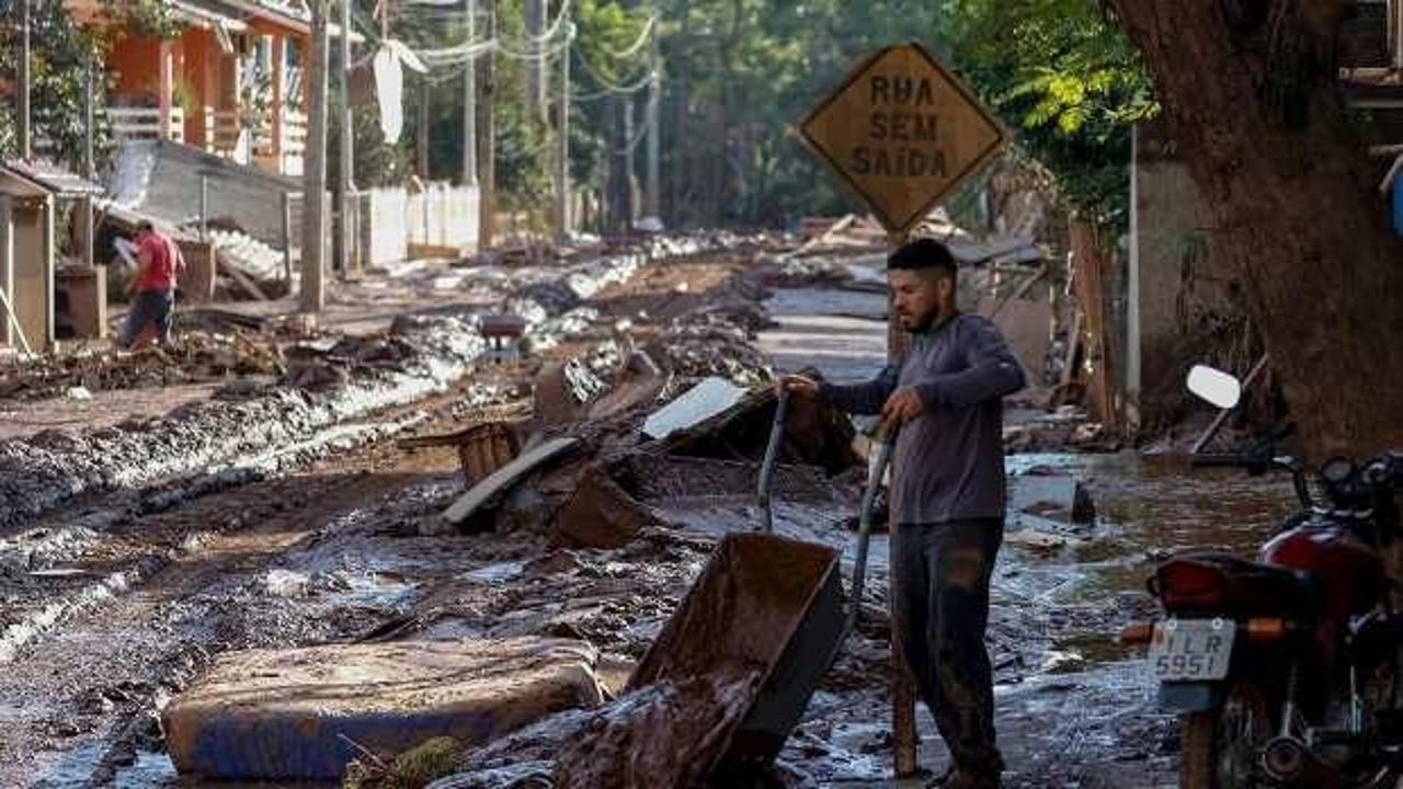 Brezilya'daki sel felaketinde &ouml;lenlerin sayısı 150'ye &ccedil;ıktı