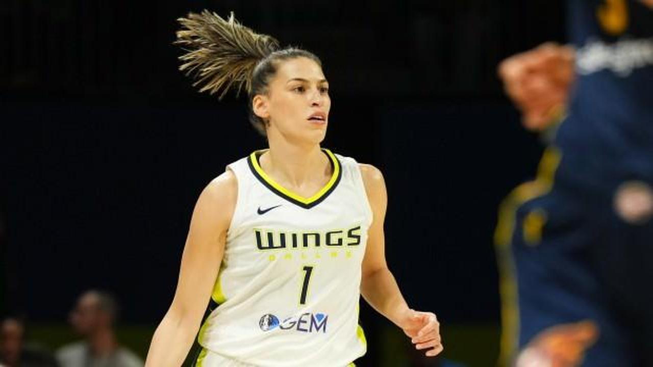 Dallas Wings, Sevgi Uzun'u bırakmıyor