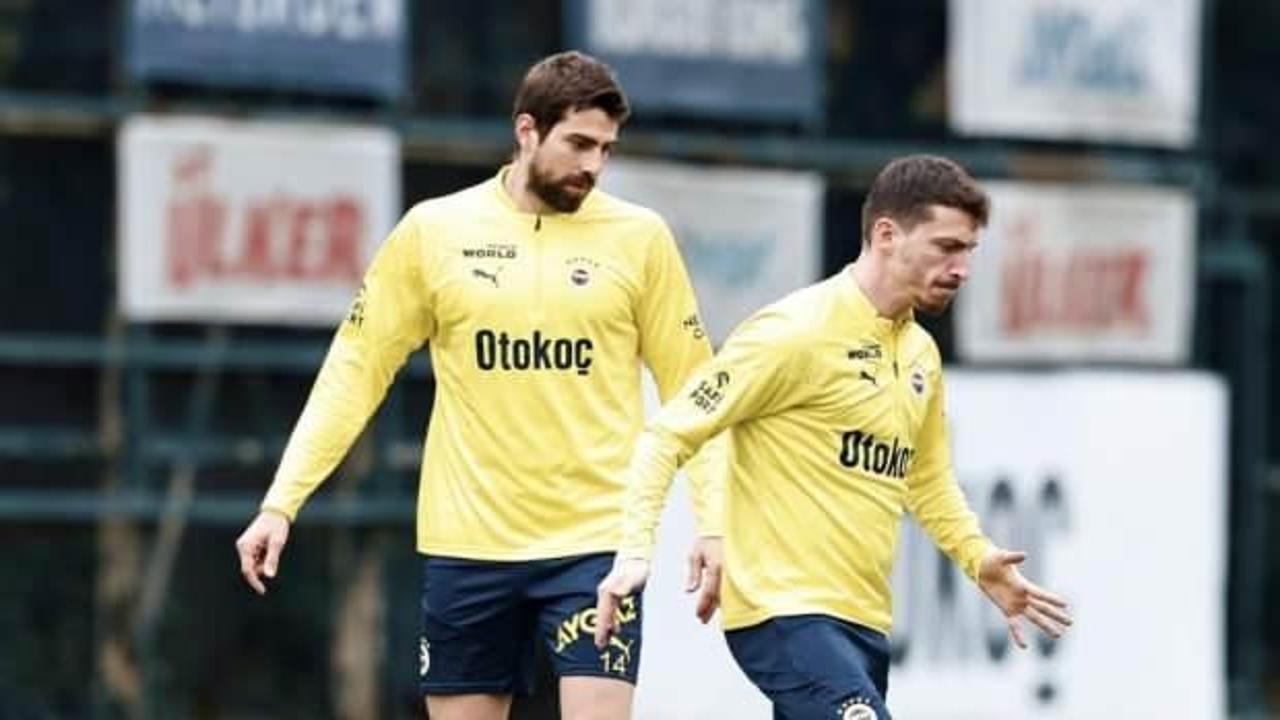 Arda Turan onay verdi! F.Bah&ccedil;e'nin kayıp yıldızı i&ccedil;in flaş atak