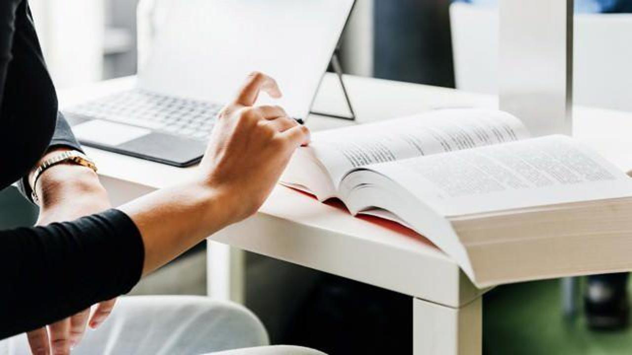 MEB'den &ouml;ğretmenlerle ilgili duyuru