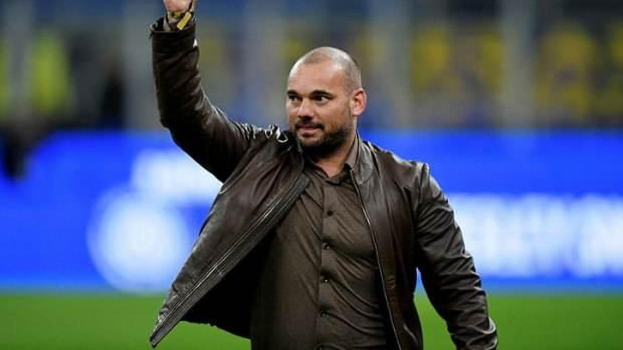 Wesley Sneijder boş durmadı! Derbi öncesi Fenerbahçe'ye gönderme...