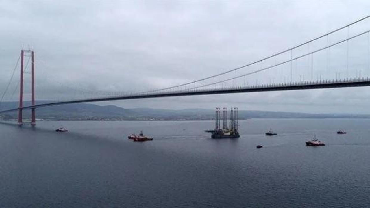 Çanakkale Boğazı'nda makine arızası yapan tanker kurtarıldı