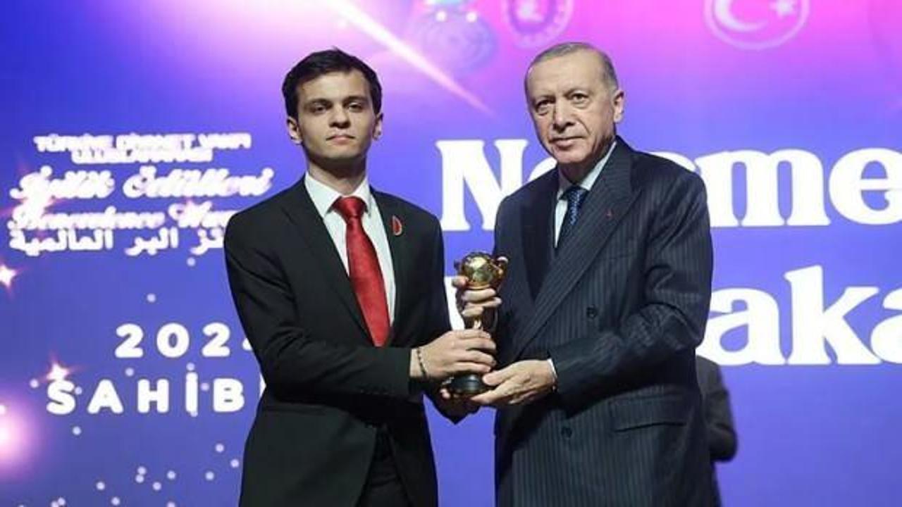 Filistin'e destek verdiği için şampiyonluğu iptal edilmişti! Ödülünü Başkan Erdoğan verdi