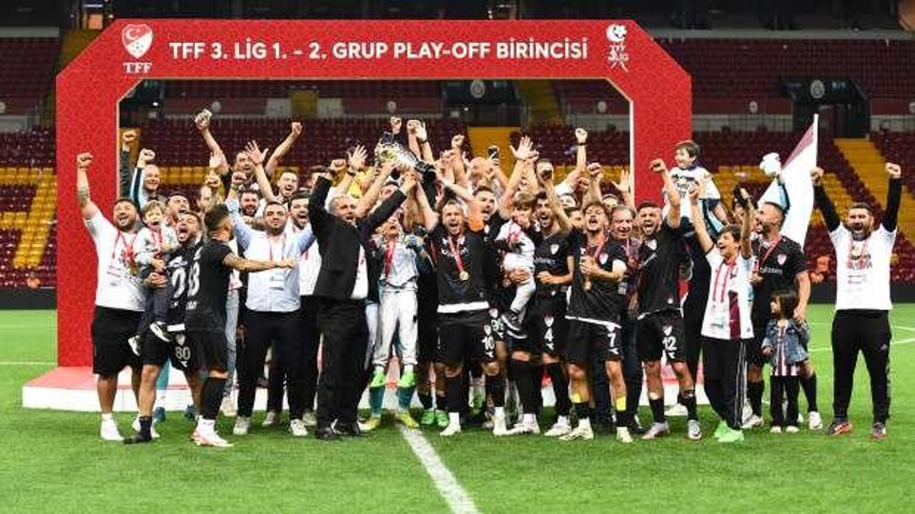 Orduspor'u deviren Elazığspor 2. Lig'e yükseldi!