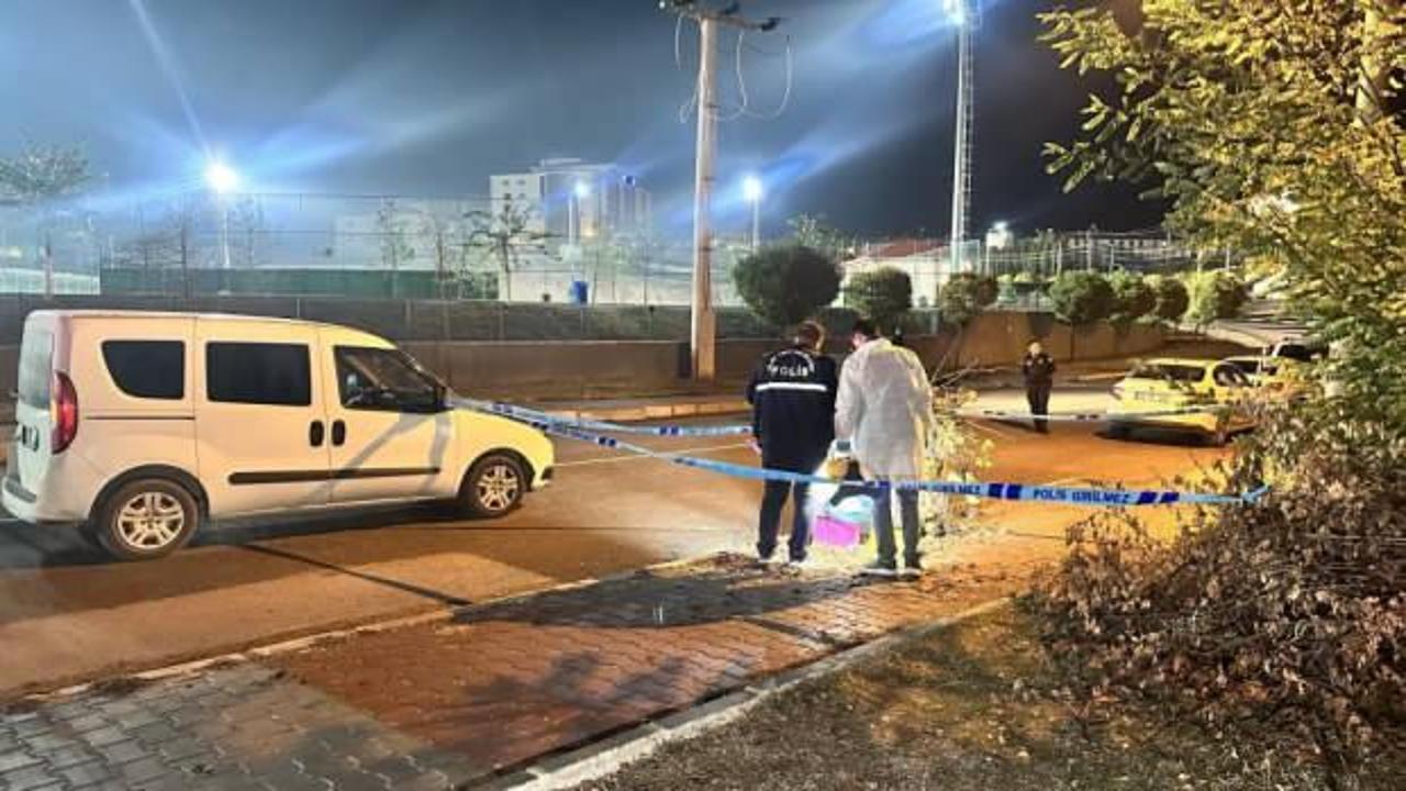 Tuvalette doğurduğu bebeğini &ccedil;&ouml;pe atmıştı: İfadesi kan dondurdu