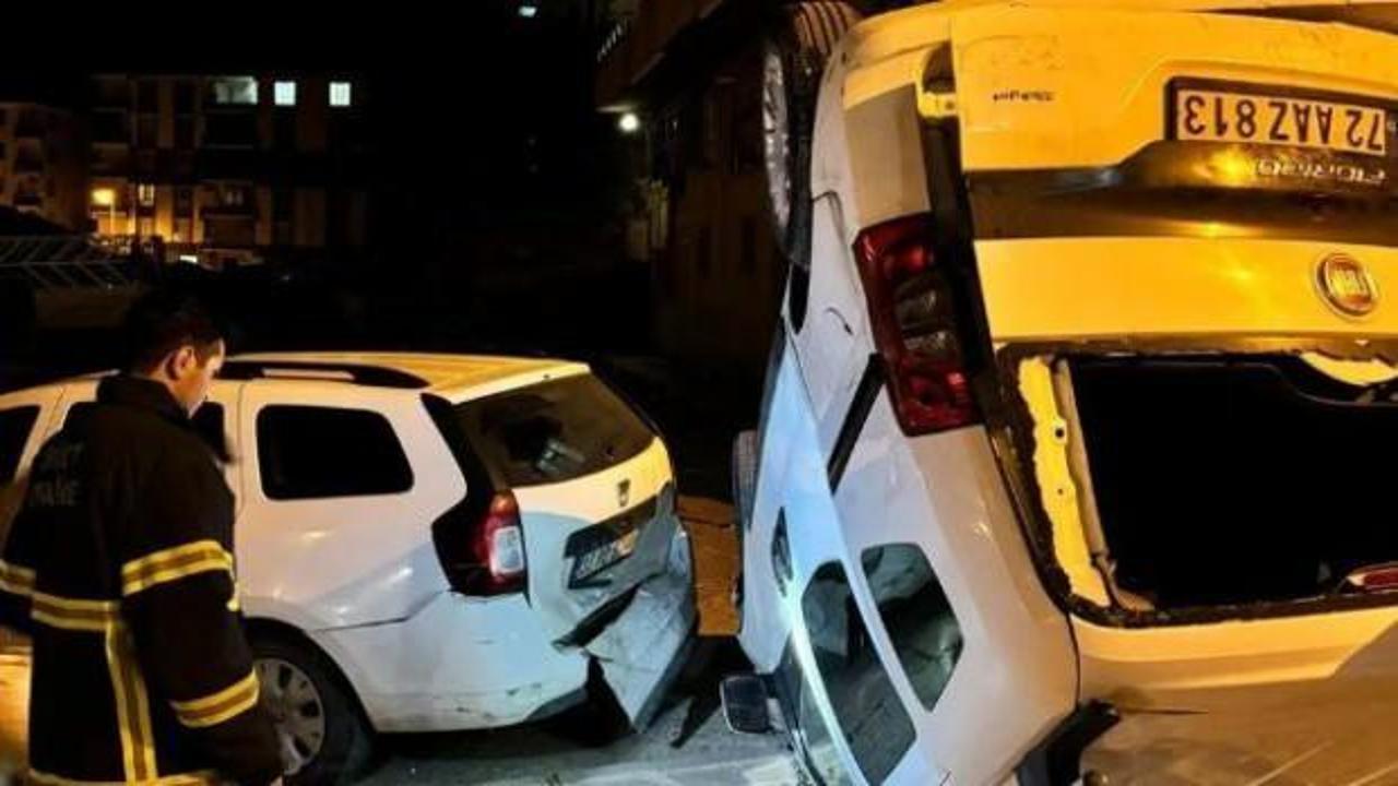 Yokuş aşağı kayan midib&uuml;s 9 aracı bi&ccedil;ti