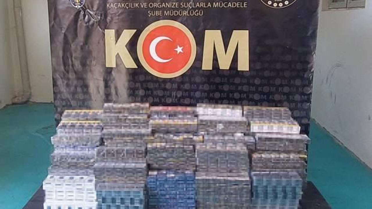 Ekiplerin durdurduğu araçtan 3 bin paket kaçak sigara ele geçirildi