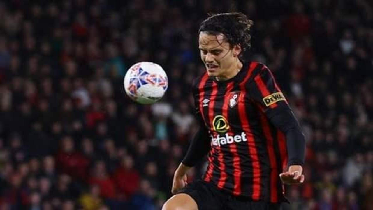 Enes Ünal, Premier Lig'de kaldı! 4 yıllık imza