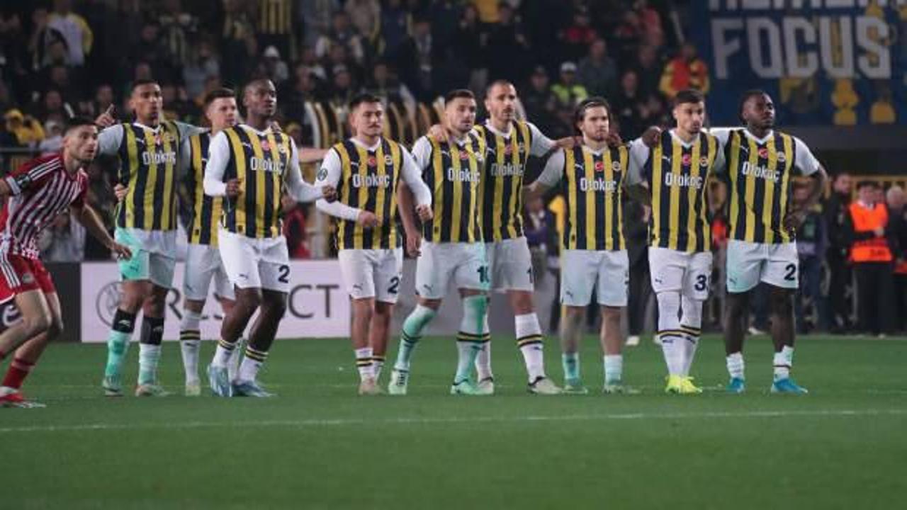 Fenerbahçe'nin yıldızı Galatasaray'a önerildi!