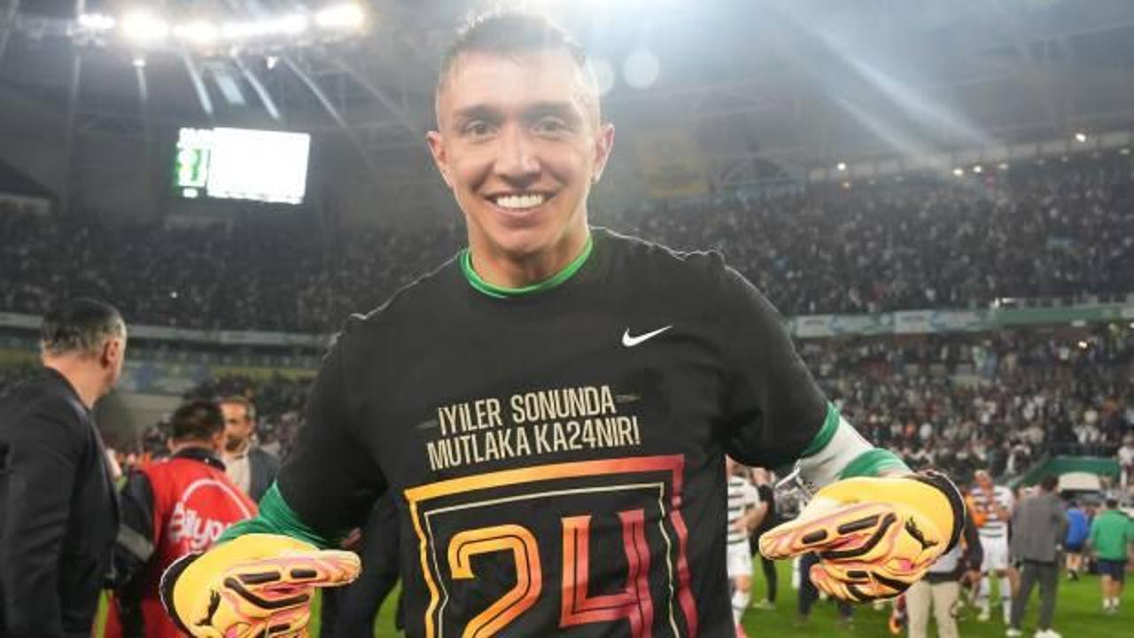 Fernando Muslera, Şenol Güneş'in rekorunu geçti