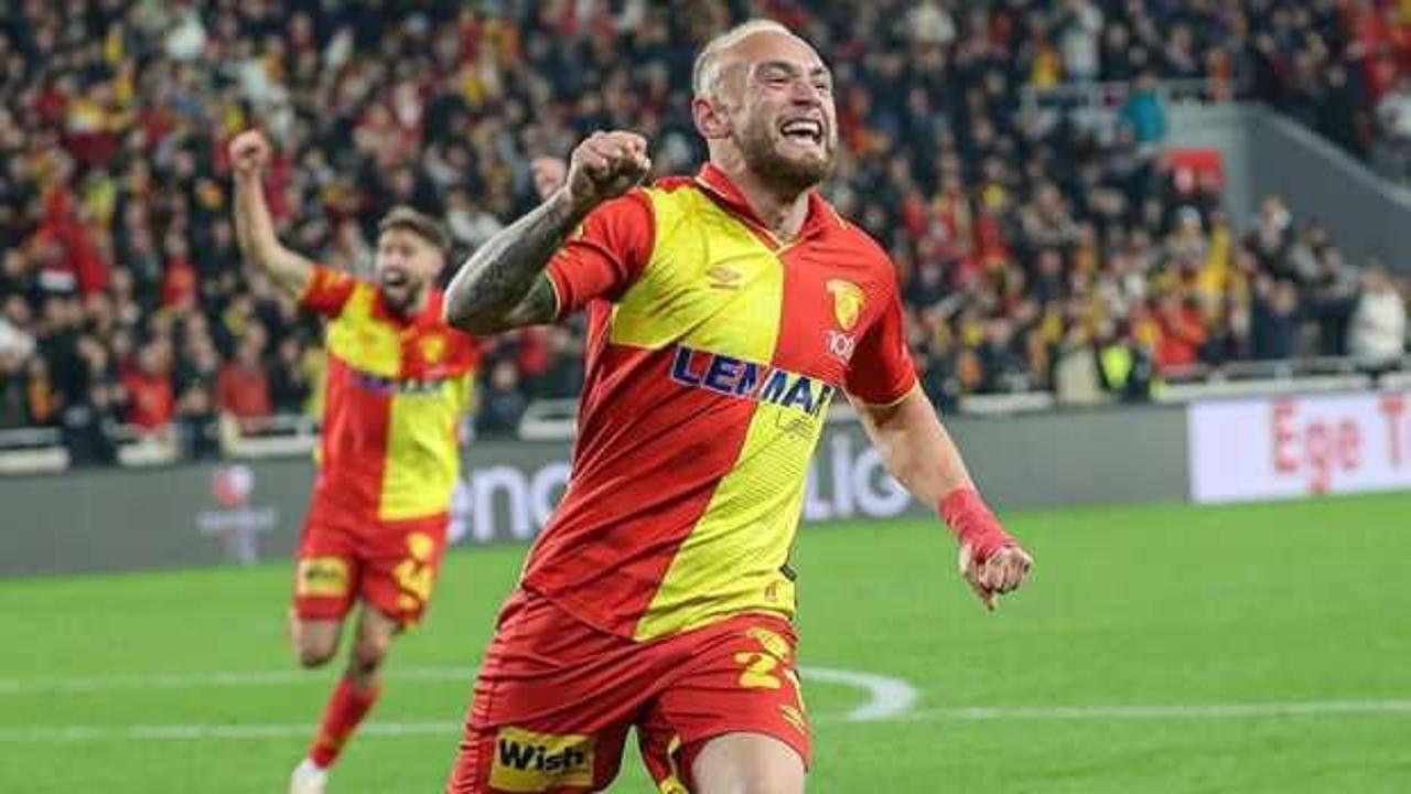 Göztepe'de iç transferde iki imza birden!