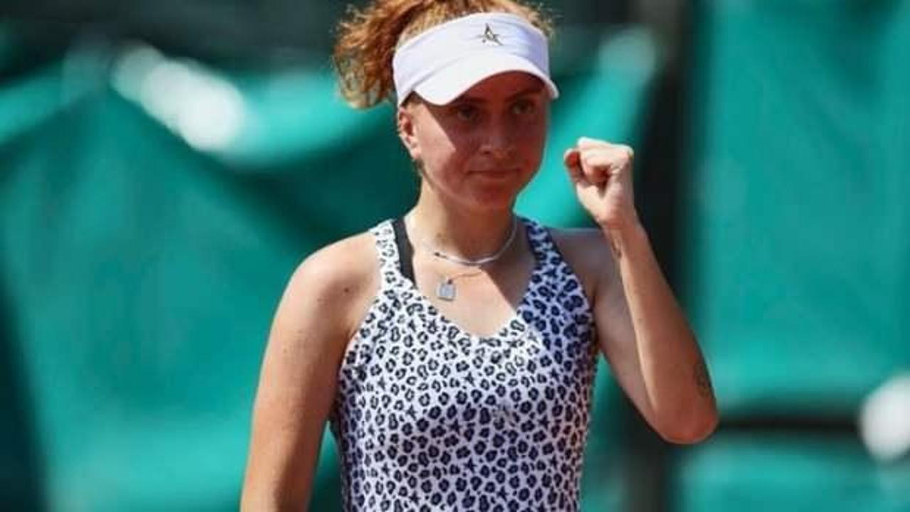 Milli tenis&ccedil;i Berfu Cengiz, Almanya'da şampiyon oldu