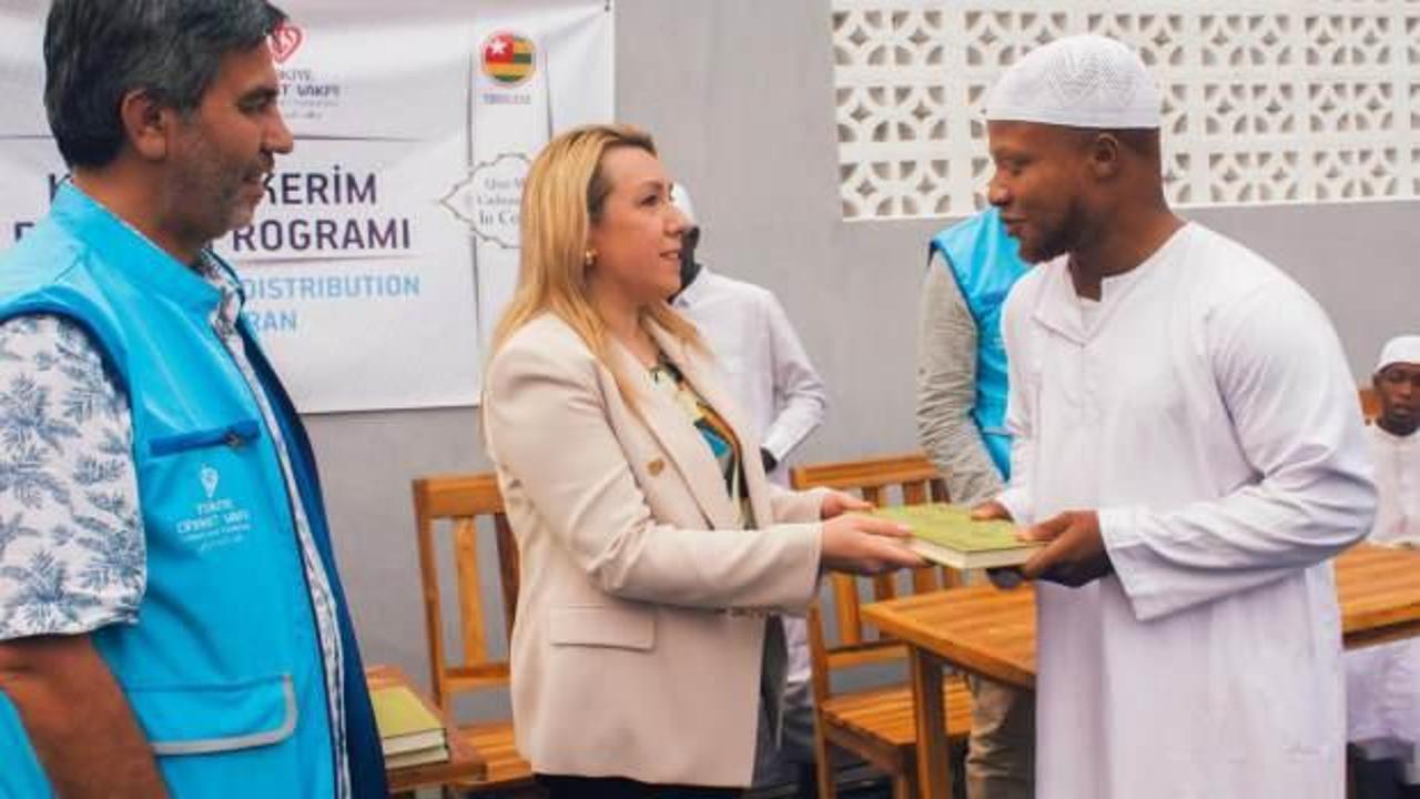 TDV kurban yardımlarını ulaştırdığı ihtiya&ccedil; sahiplerine Kur'an-ı Kerim hediye edecek