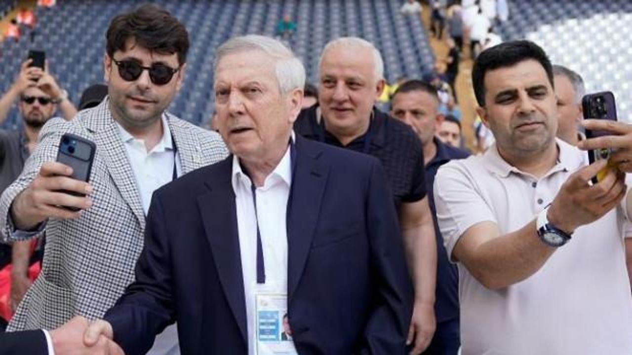 Ali Koç ve Aziz Yıldırım'a yoğun ilgi! Üyeler birbiriyle yarıştı