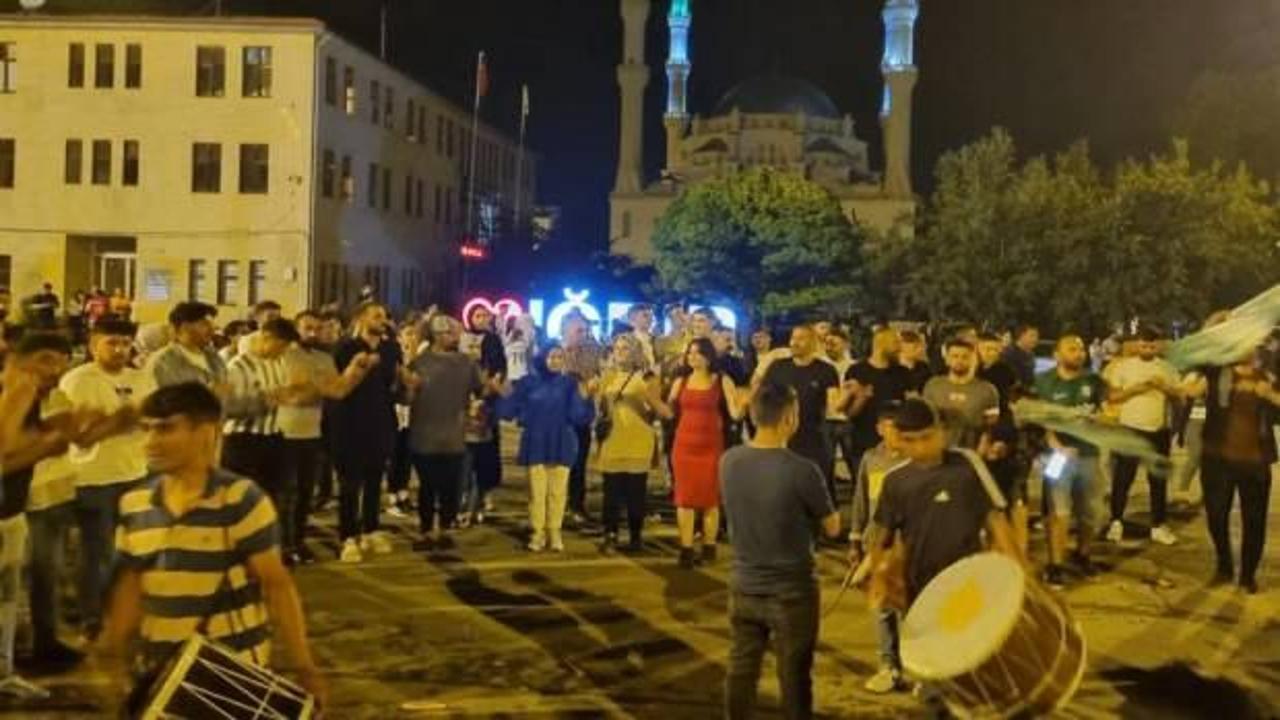 Iğdır'da halk sokağa d&ouml;k&uuml;ld&uuml;!