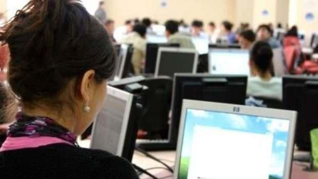 Mahkemeden bakanlık &ccedil;alışanı kadın memura yarı zamanlı &ccedil;alışma hakkı 