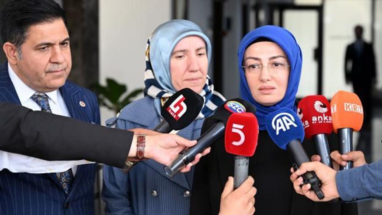 Karamollaoğlu, Sinan Ateş'in eşi Ayşe Ateş'le görüştü