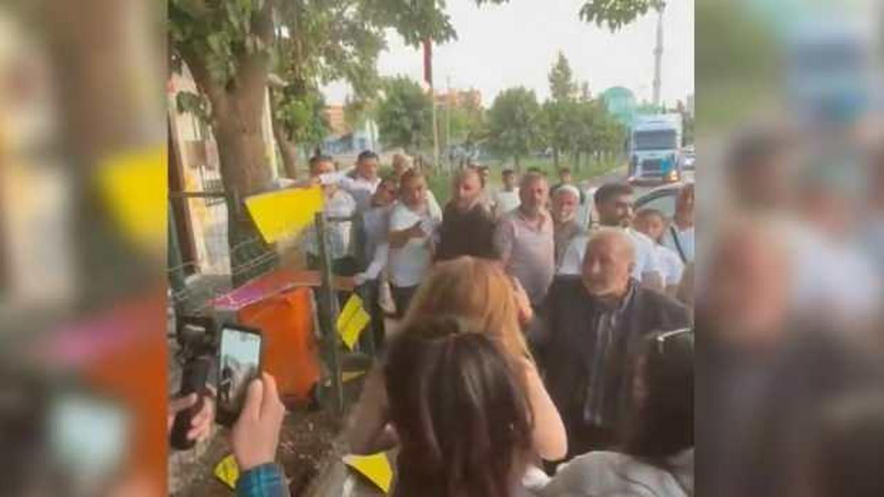 Yüzlerce kişinin canını hiçe saydılar! 'Kuduz' karantinasındaki mahallede saldırı anları