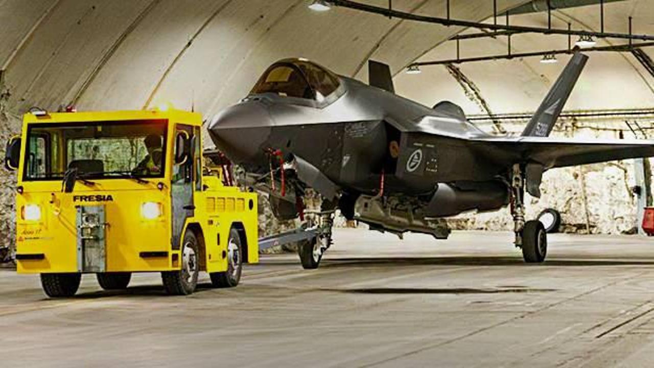 Saldırı korkusu: Norveç, F-35'lerini dağ hangarına çekti