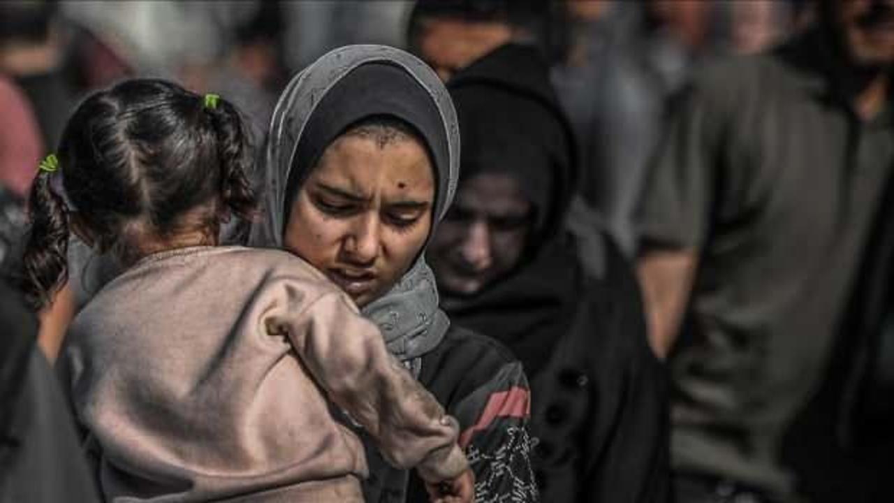 BM: Gazze'de 10 binden fazla kadın, 6 binden fazla anne hayatını kaybetti