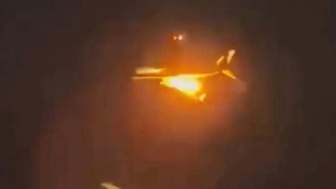 Motoru alev alan yolcu uçağı acil iniş yaptı