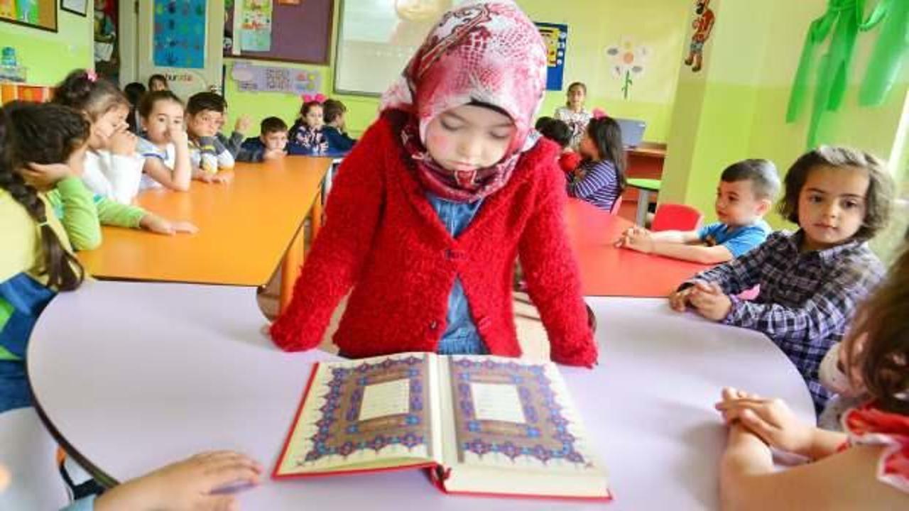 Tablet-telefon bağımlılığına karşı en etkili etkinlik: Haydi çocuklar Yaz Kur'an Kursu'na