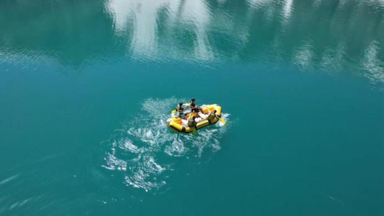 Beytüşşebap'ta karda rafting antrenmanı