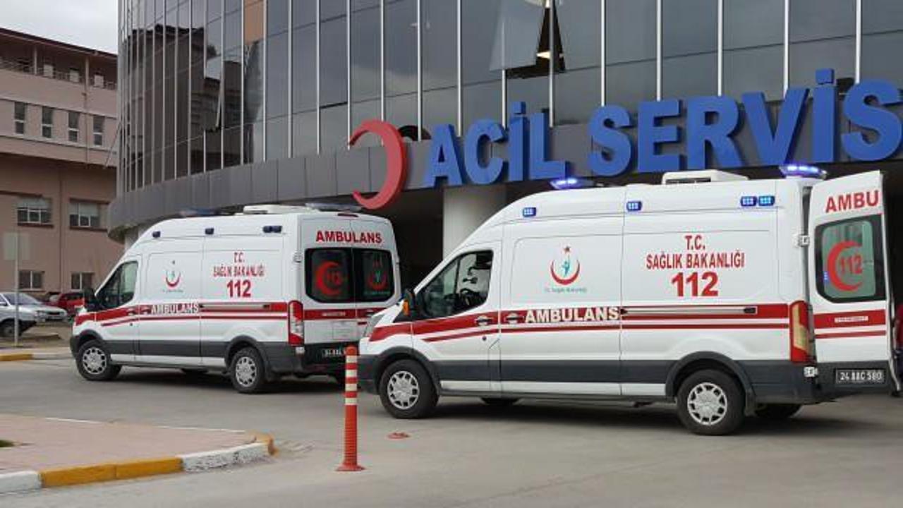 Erzincan’da trafik kazası: Aynı aileden 9 yaralı