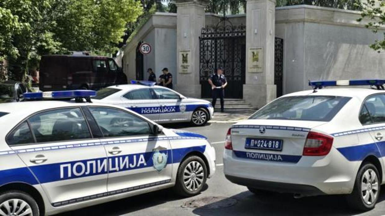 İsrail'in Belgrad Büyükelçiliği'nde hareketli saatler! Saldırgan öldürüldü
