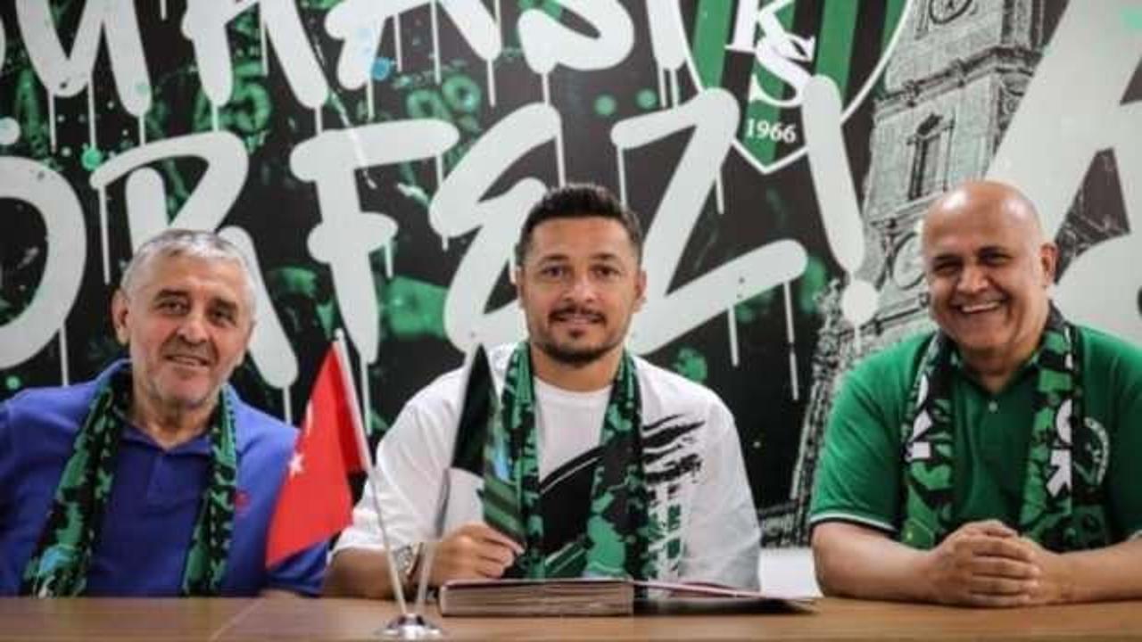 Ahmet Oğuz, 1. Lig ekibine transfer oldu