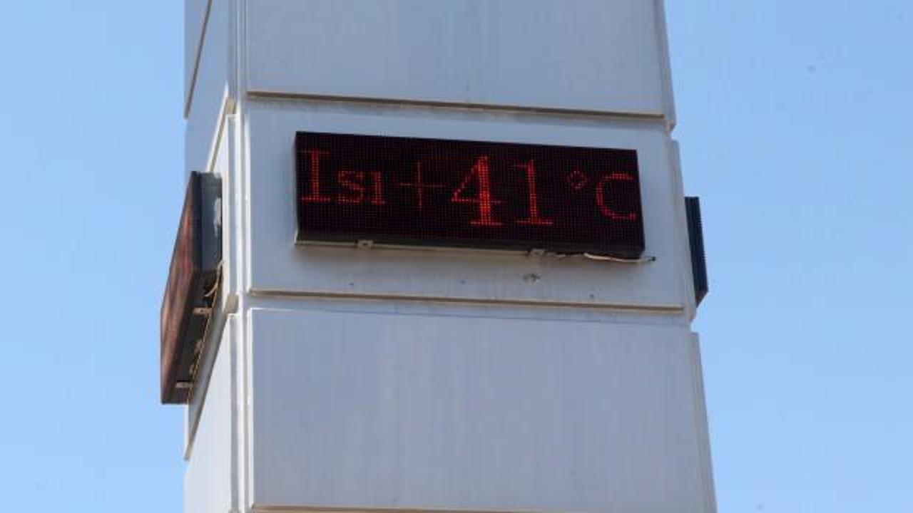 Antalya'da termometreler 41 dereceyi g&ouml;sterdi
