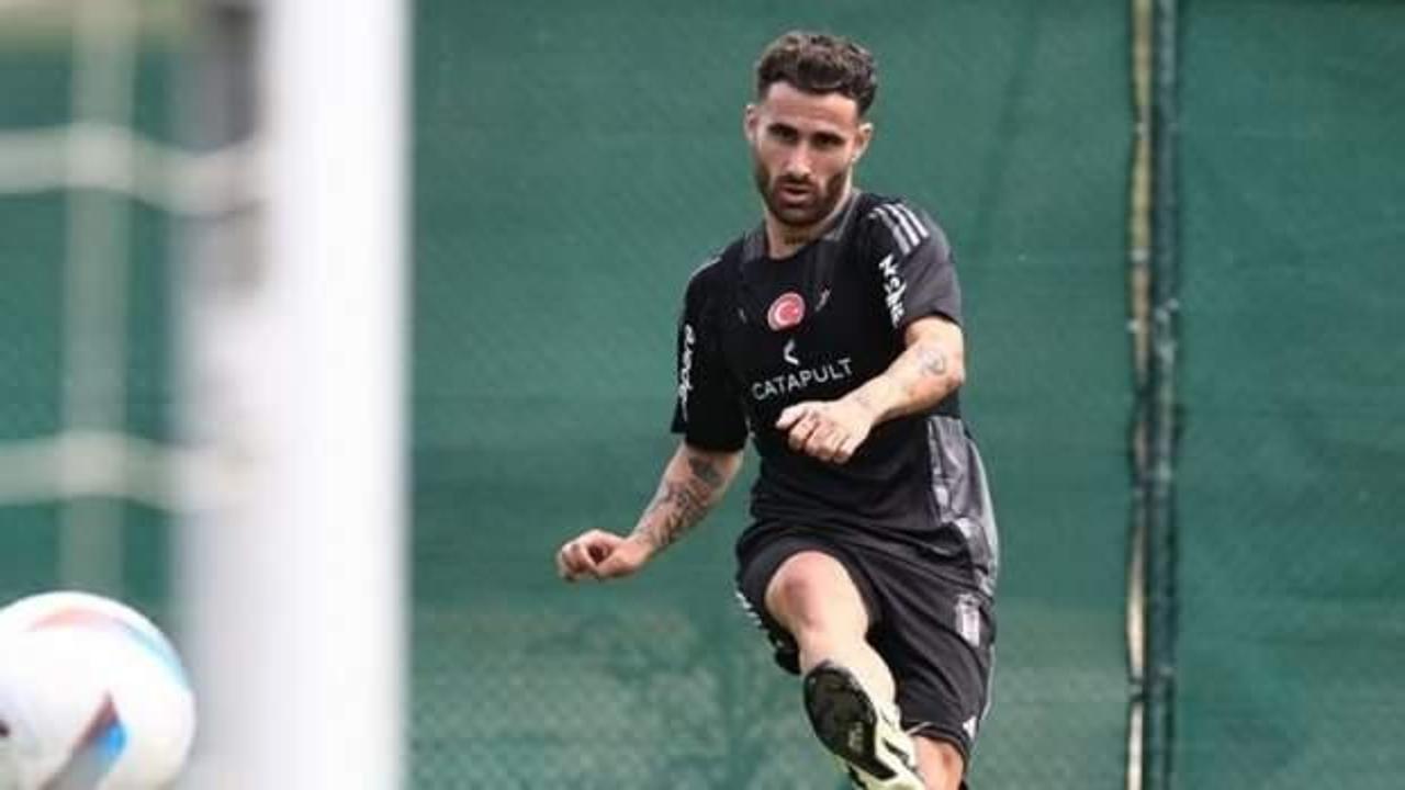 Beşiktaş'ta yeni transfer Rafa Silva takıma katıldı