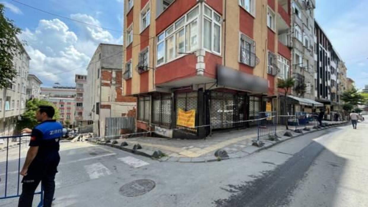 Esenler'de &ccedil;atlaklar oluşan 6 katlı bina boşaltıldı